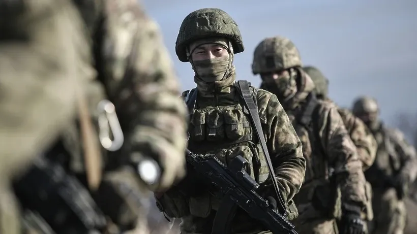 Депутат Гаджиев: контрактникам не нужна дополнительная мотивация для защиты родины