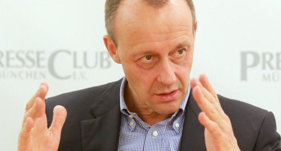 Политолог Соколов: у немцев есть вопросы к новому канцлеру Мерцу