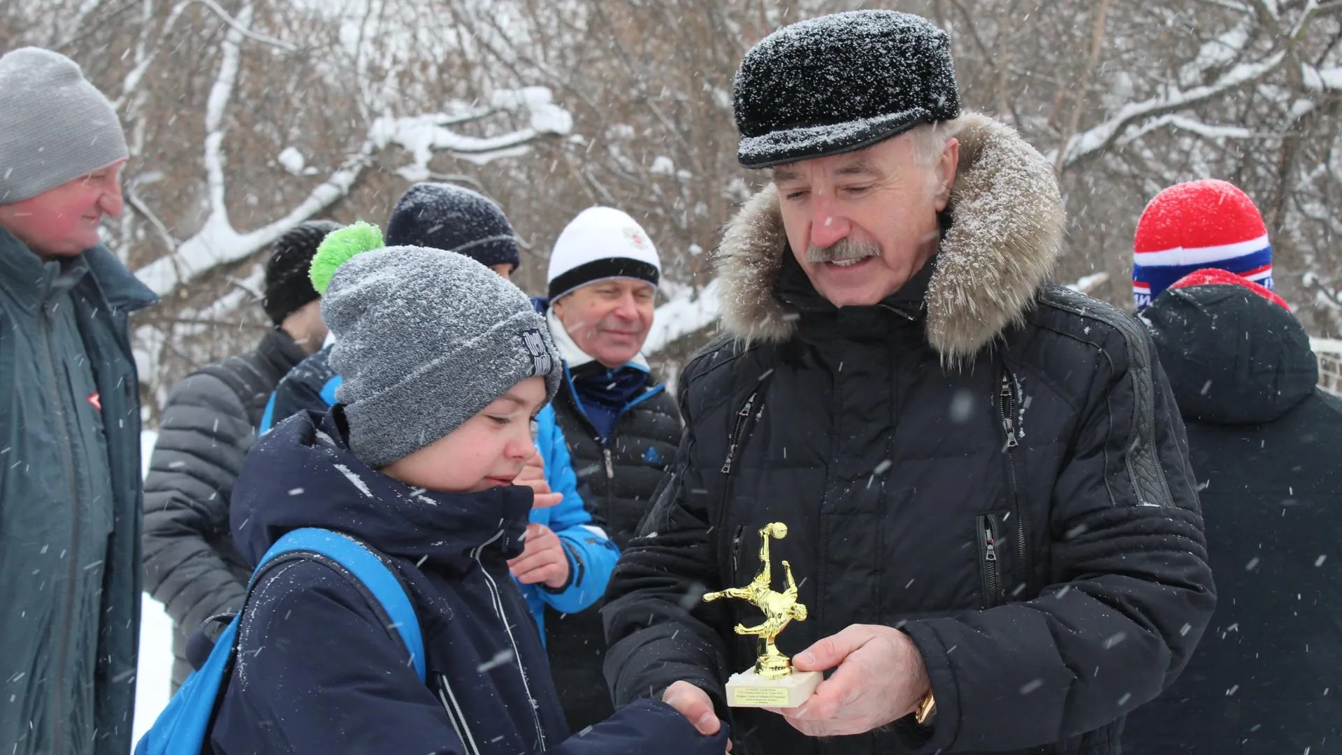 В Люберцах наградили победителей футбольного турнира на Кубок главы горокруга
