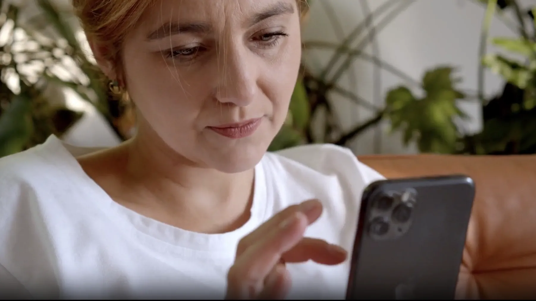 Более 73 тысяч жителей Подмосковья подписались на чат-бот МФЦ в мессенджере MAX