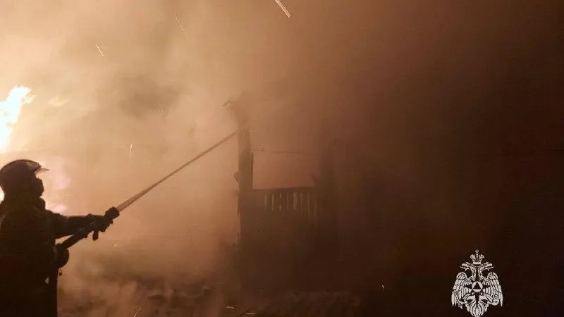 Стена и перекрытия обрушились в производственном помещении в Подмосковье