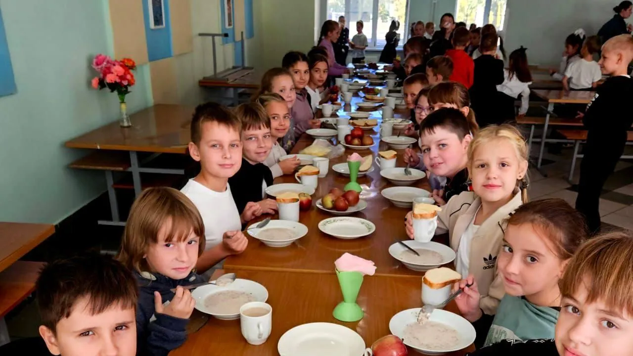 Более 5 тыс родителей приняли участие в контроле питания в школах Подмосковья