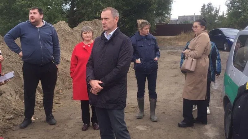 Минэкологии вместе с жителями Раменского решили спасти сельский пруд