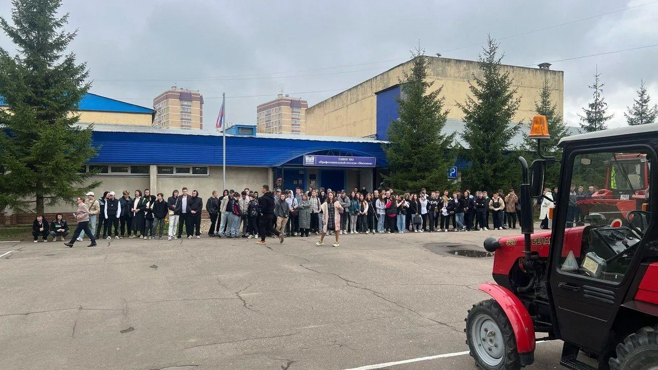 Студенты колледжа «Московия» поучаствовали в мероприятии «Трактор‑шоу» в Подольске