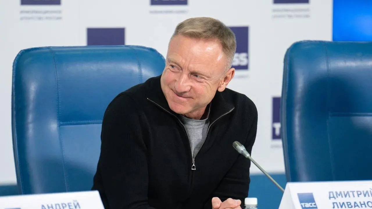 В Долгопрудном ректор МФТИ и сотрудники института сдадут ЕГЭ по физике