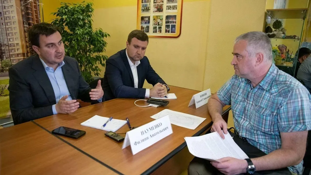 Более 150 человек пришли на выездную администрацию в Реутове