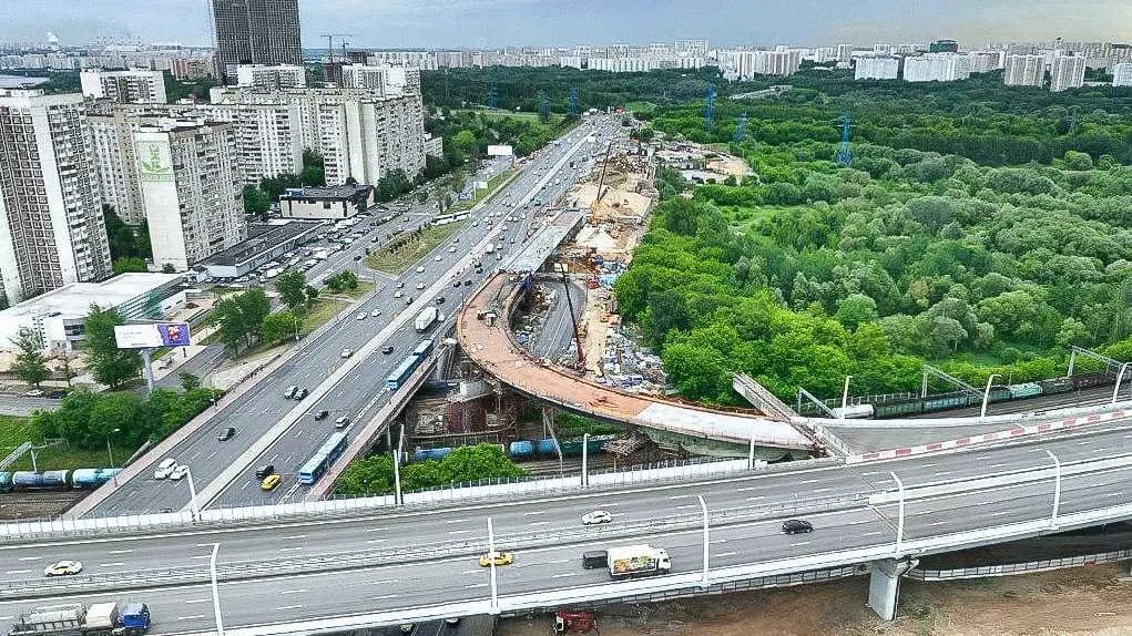 Москва выделит 34,1 млрд рублей на строительство ж/д-магистрали до Петербурга