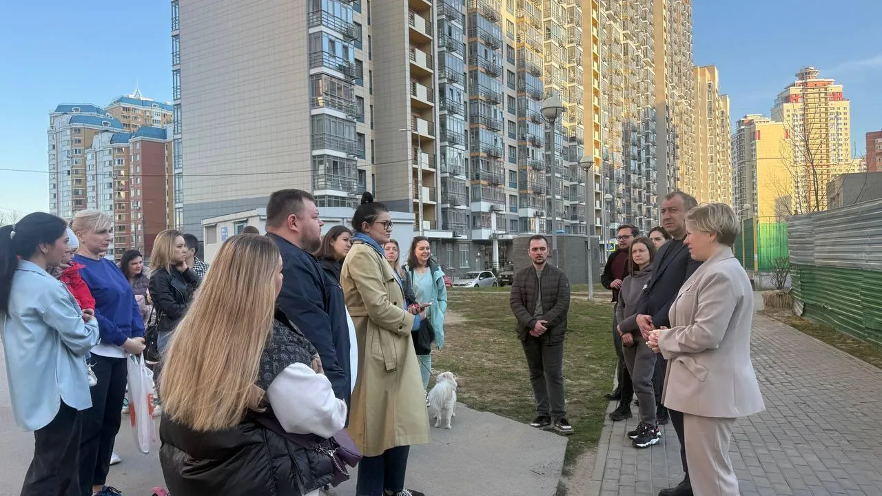В Красногорске решили судьбу пустыря, который стоит огороженным уже много лет