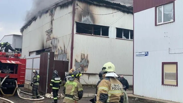 Пожар на складе в Нахабине полностью потушен