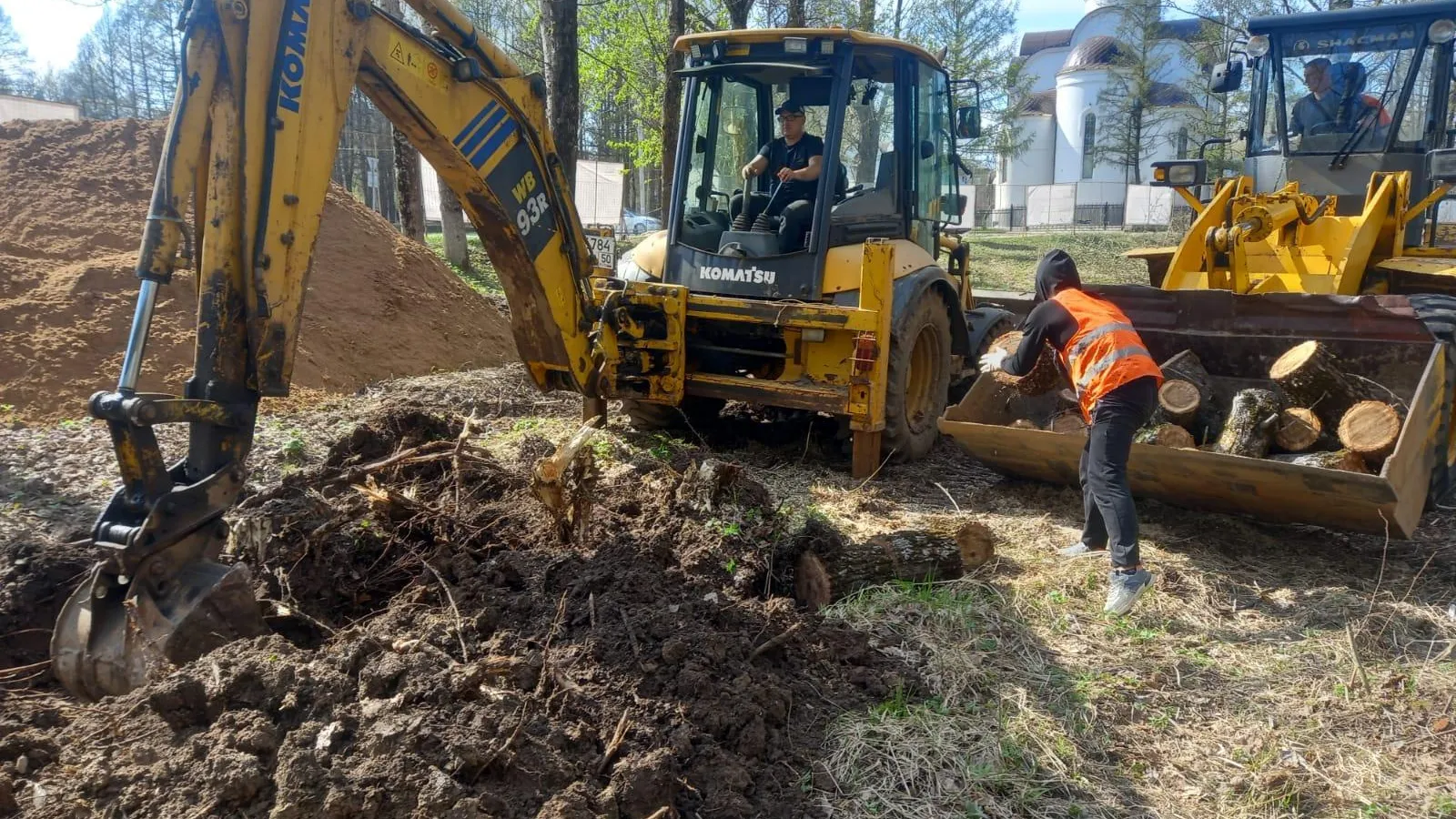 Благоустройство Парка Победы началось в Краснозаводске