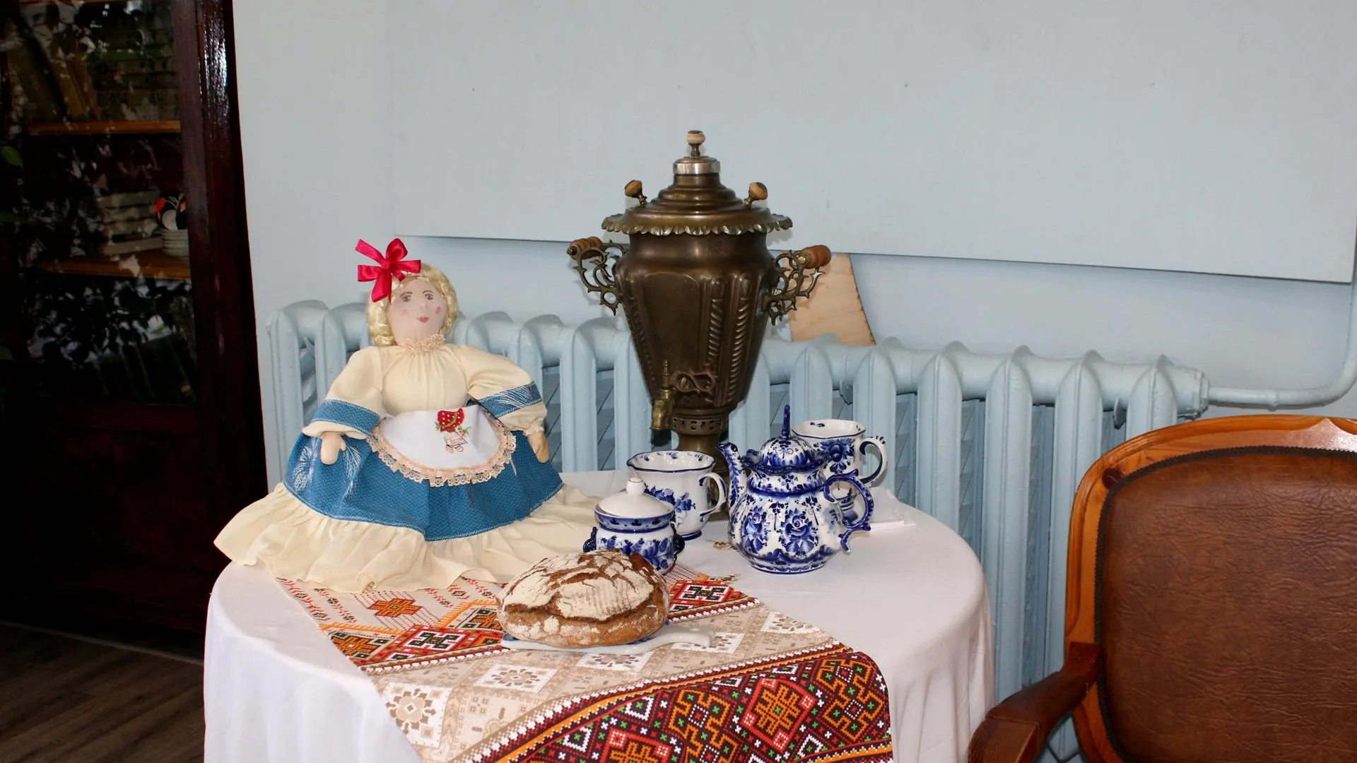 В Электростали открыли выставку о единстве народов России