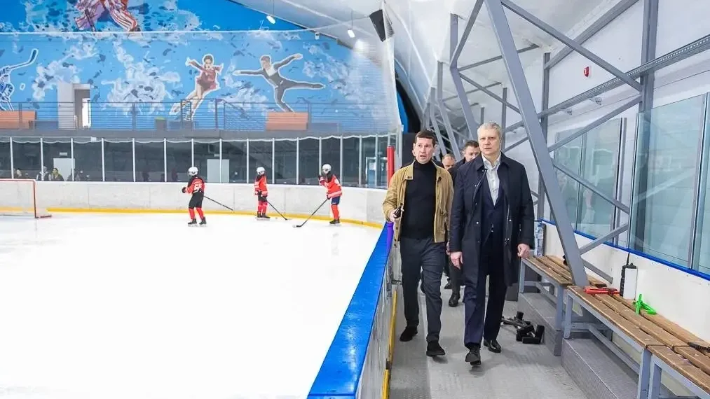 Андрей Иванов проверил работу катка Ice Депо в Одинцовском округе