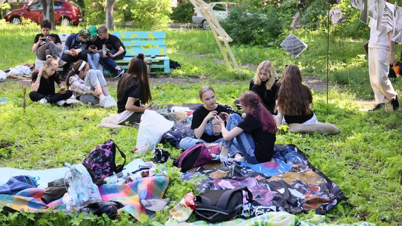 Юные архитекторы украсили арт‑объектами сквер в Реутове