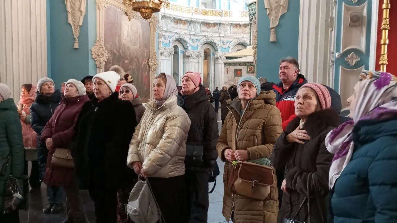 Долголеты из Домодедова побывали с экскурсией в округе Истра