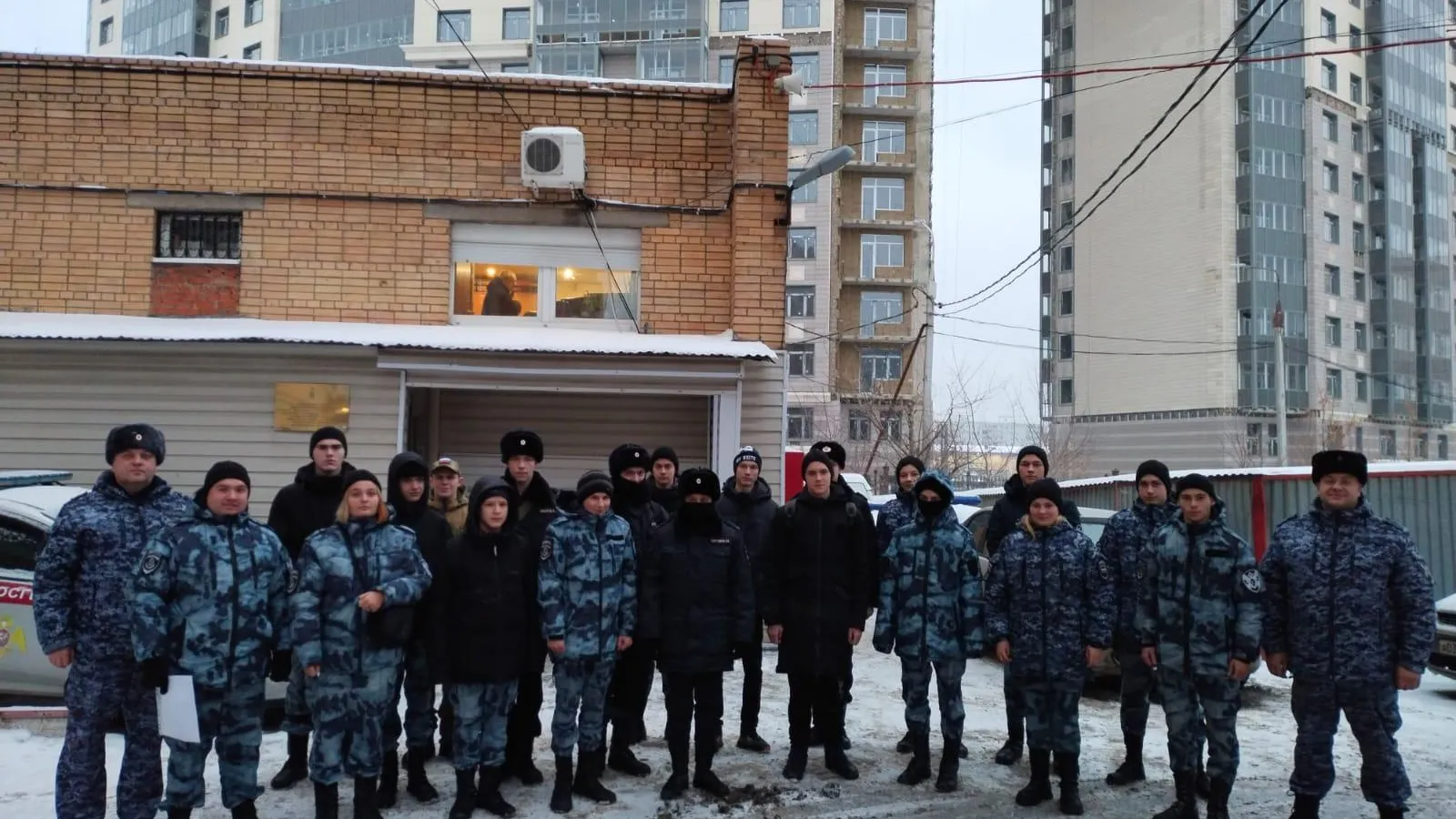 Росгвардейцы Щелкова провели урок мужества для ребят из патриотического объединения