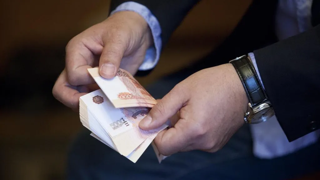 За 2022 г госкомпании закупили у самозанятых продукцию более чем на 3,37 млрд руб