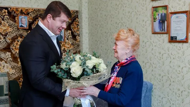 Ветеран из Солнечногорска получила поздравление от президента России