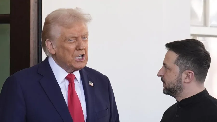 FT: Трамп на встрече с Зеленским ругался и отбросил карты боевых действий
