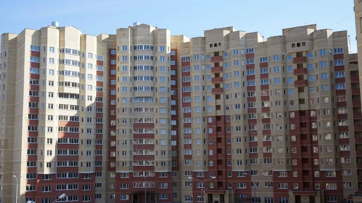 Свыше 52 тыс семей в Подмосковье оформили регистрацию в новостройках за 6 месяцев