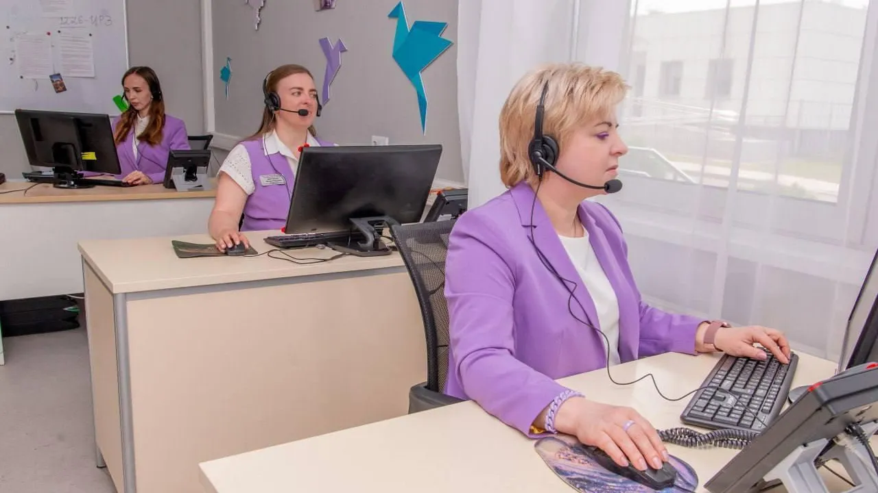 Более 200 тыс звонков обработали на линии «Стань мамой в Подмосковье» в 2025 году