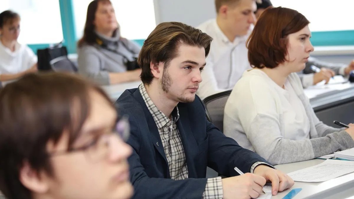 Выпускники школ Подмосковья поучаствовали в региональной диагностике по русскому языку