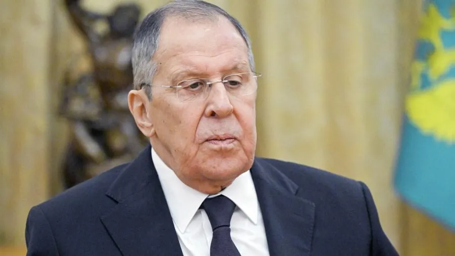 Лавров: Россия ответит на размещение иностранных войск на Украине