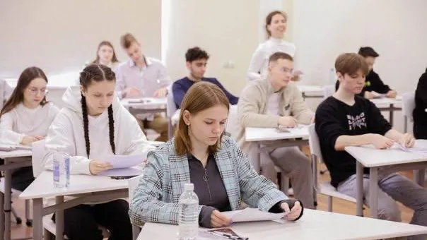 В Красногорске стартовали первые выпускные экзамены
