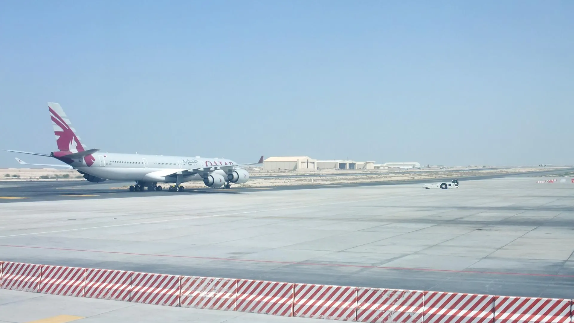 АТОР: до 8 тыс россиян застряли за рубежом из-за ситуации на Ближнем Востоке