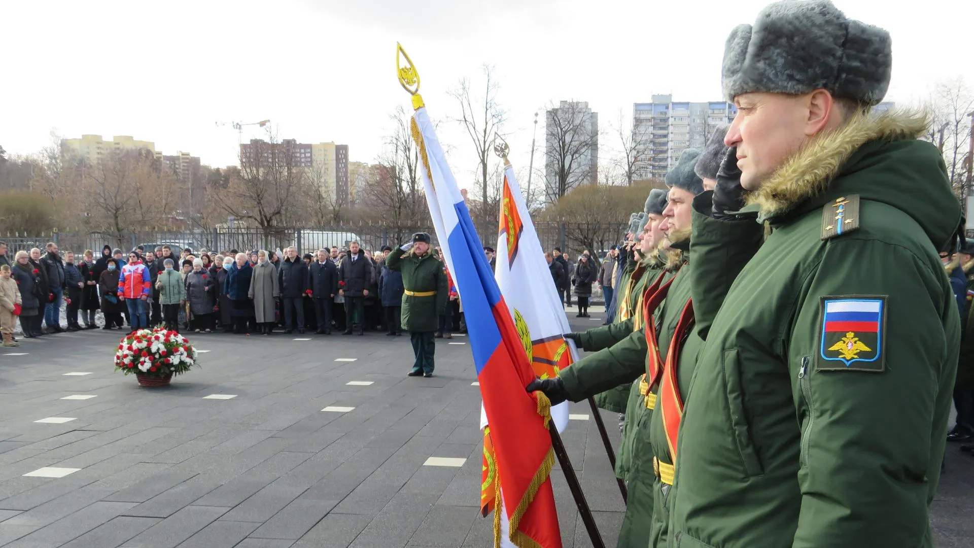 Военнослужащих и ветеранов ВОВ Мытищ поздравили с Днем защитника Отечества
