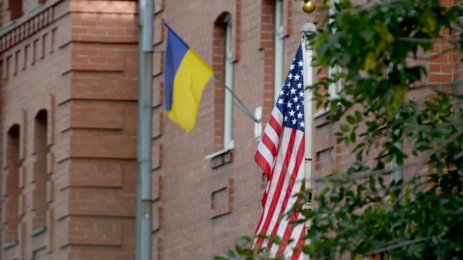 Экс‑советник главы Пентагона: украинская нация давно мертва