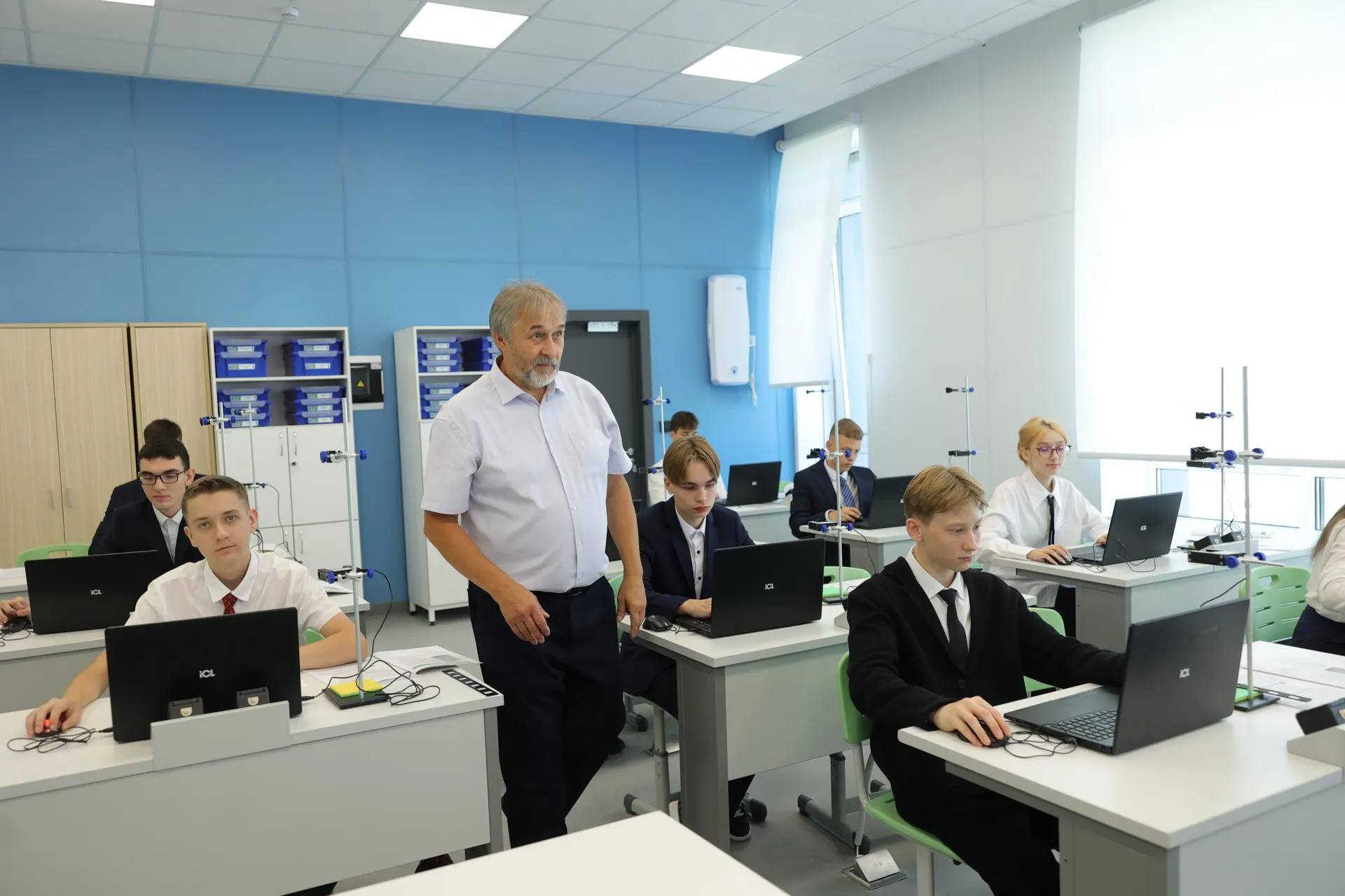 Константин Семенец