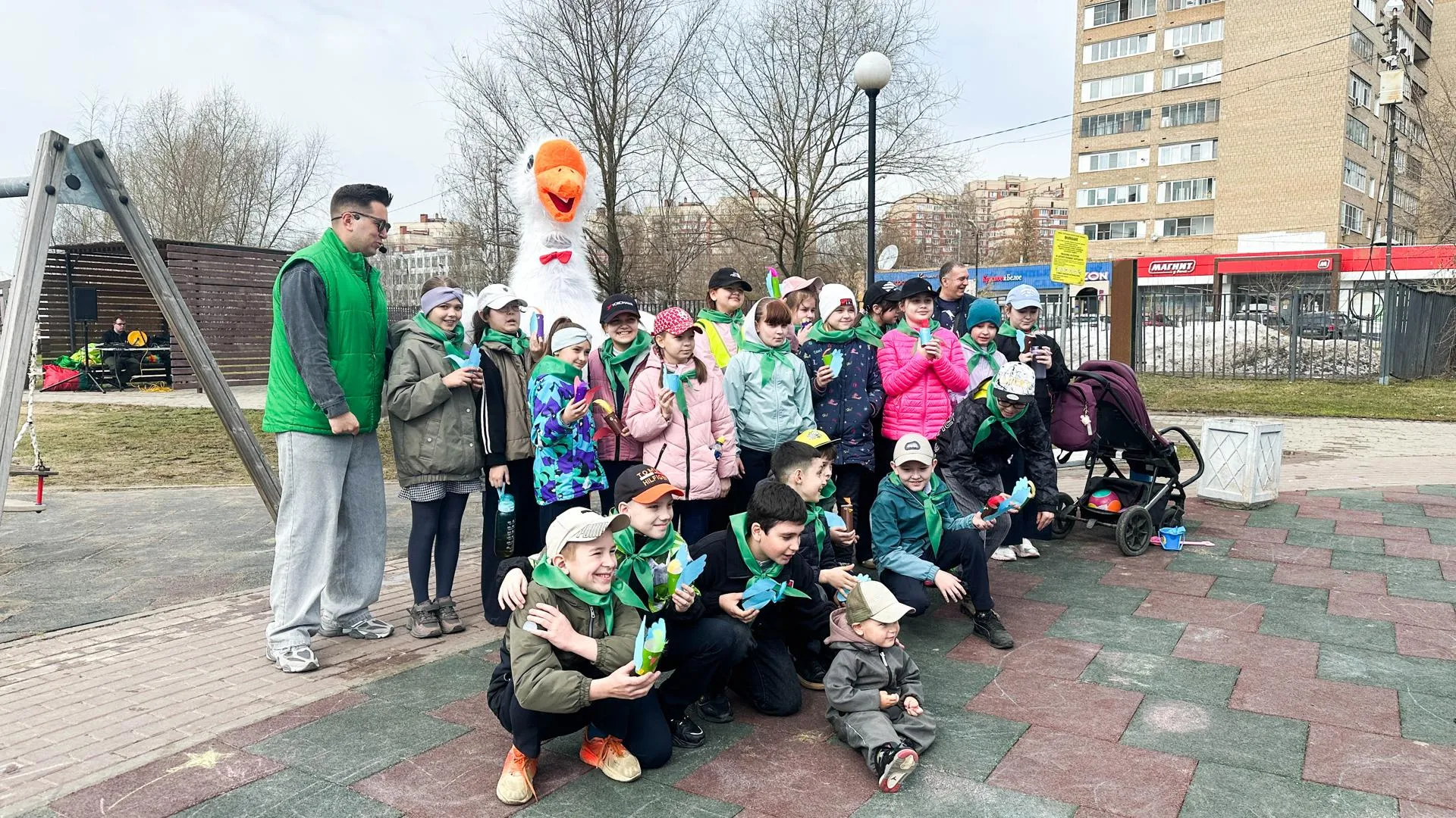 В Мытищах в парке Яуза провели программу ко Дню птиц