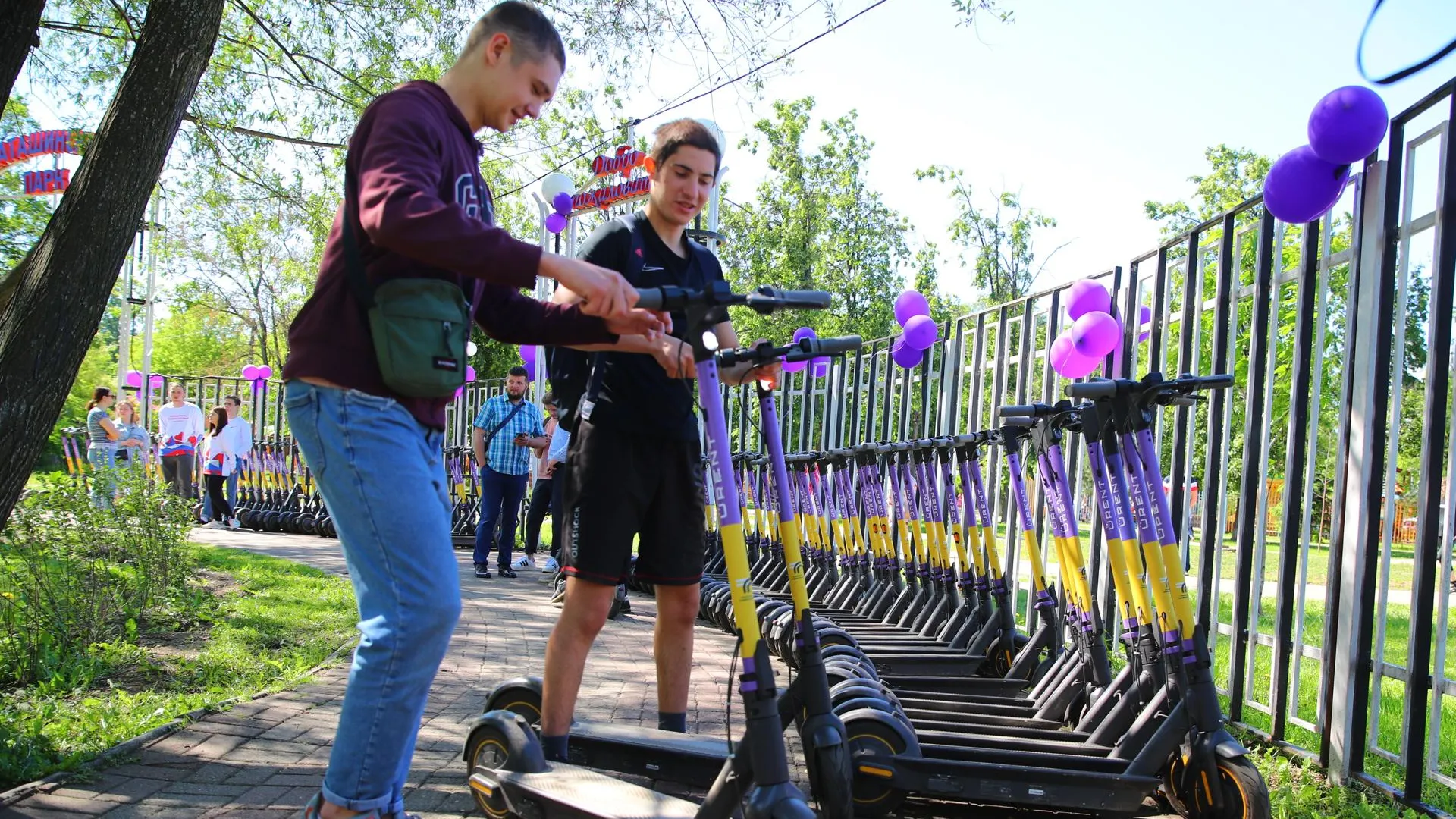Жители Люберец совершили почти 40 тыс поездок на электросамокатах с начала сезона