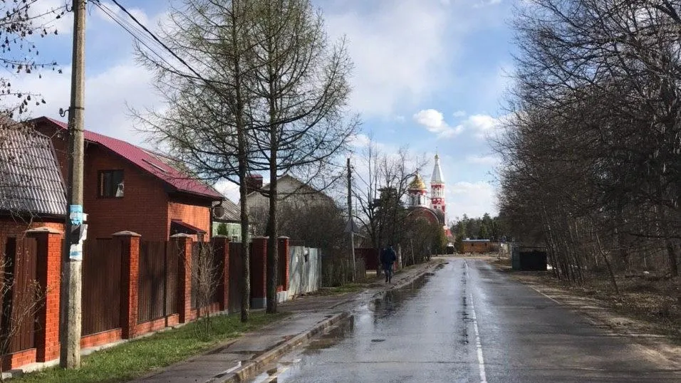Подрядная организация Подольска вместо чистки дорог сливала грязь во дворы частников