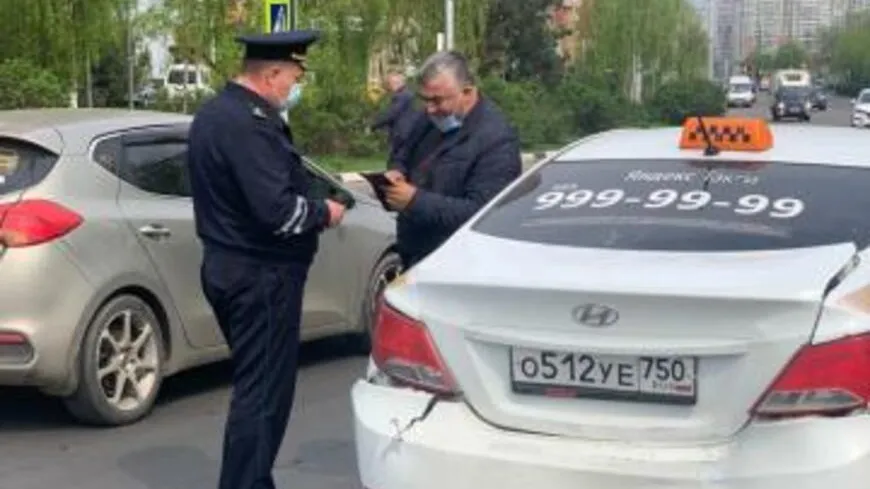 15 автомобилей такси эвакуировали в ходе рейда в Котельниках