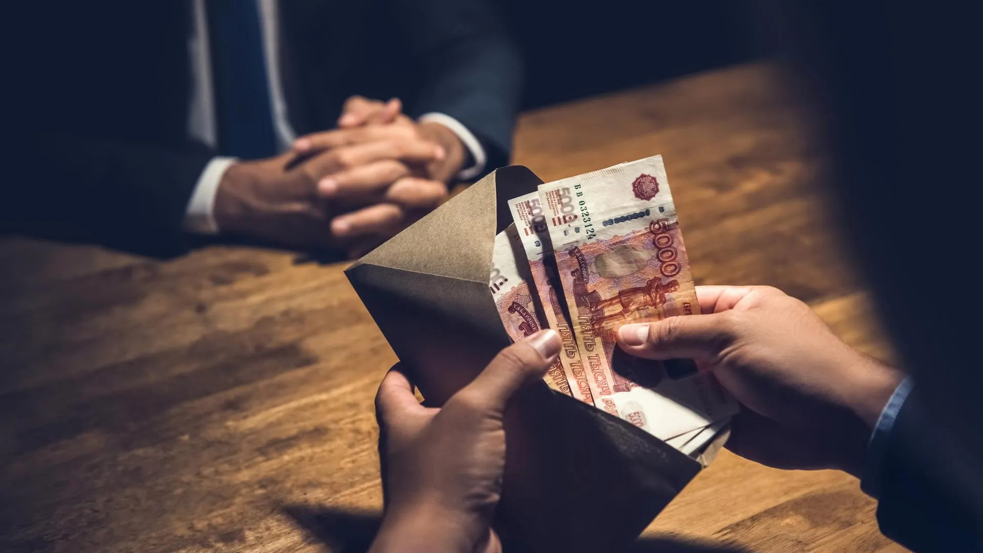 Обойти запрет: четверть клиентов МФО готовы обратиться к нелегалам
