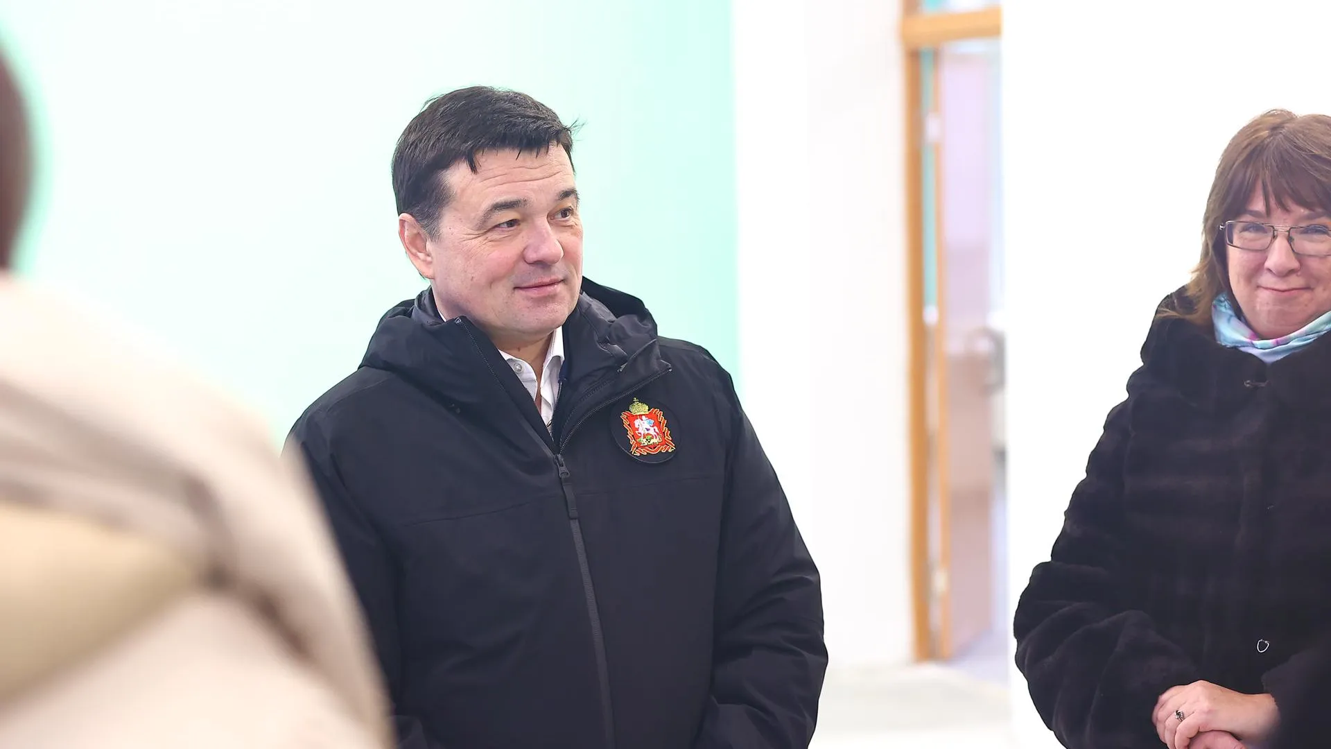 Андрей Воробьев проверил ход капремонта школы №18 в Павловском Посаде
