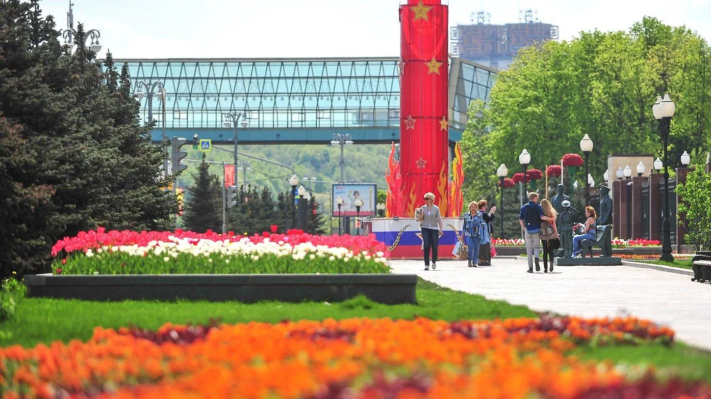 Теплая и сухая погода ожидается в Московском регионе в День Победы