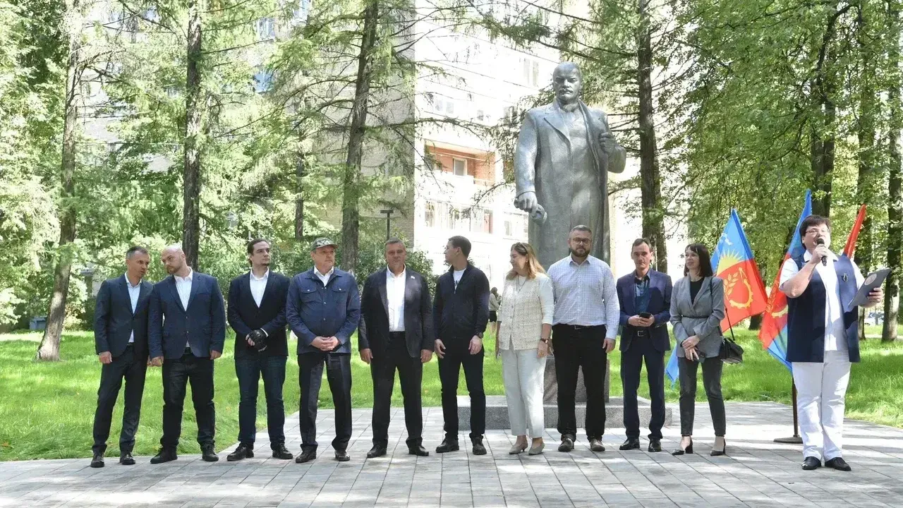 В Балашихе открыли новый сквер на улице Крупешина