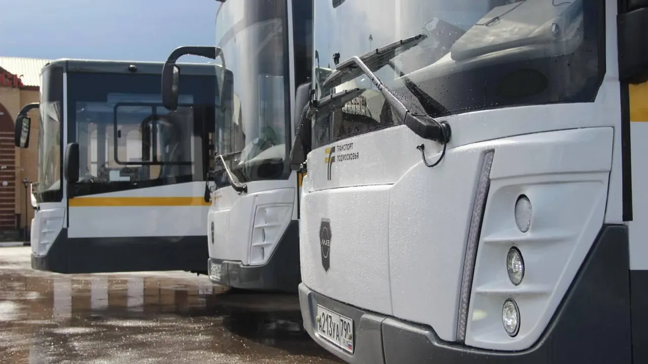 Автобусы Мострансавто в Подмосковье включат новогодние поздравления детей в январе