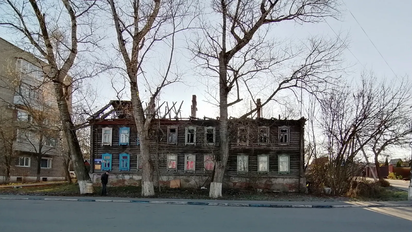Аварийный дом снесли в Кашире