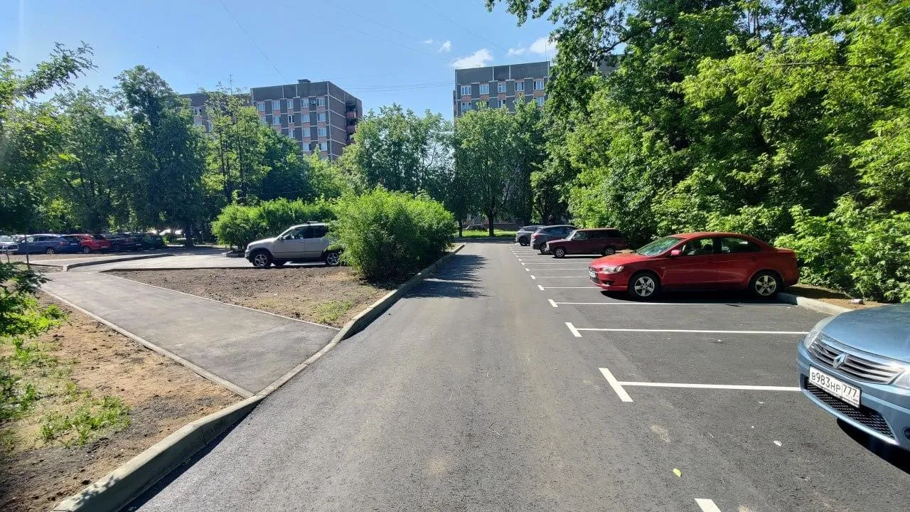 В Богородском округе продолжается благоустройство дворовых территорий