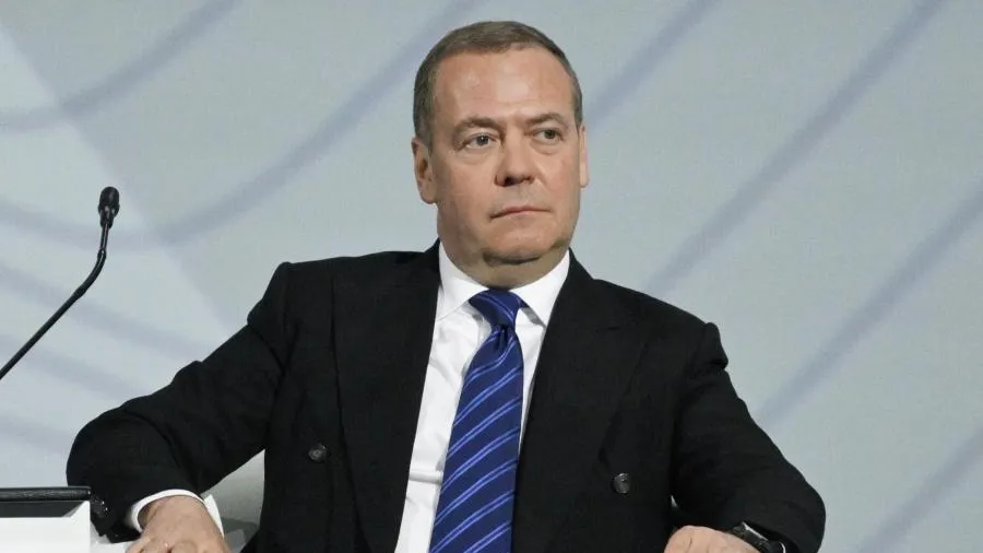 Медведев предрек Германии скорый экономический крах