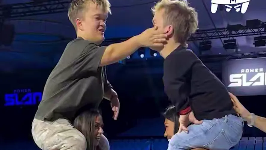 Чемпионат по пощечинам среди карликов прошел в США