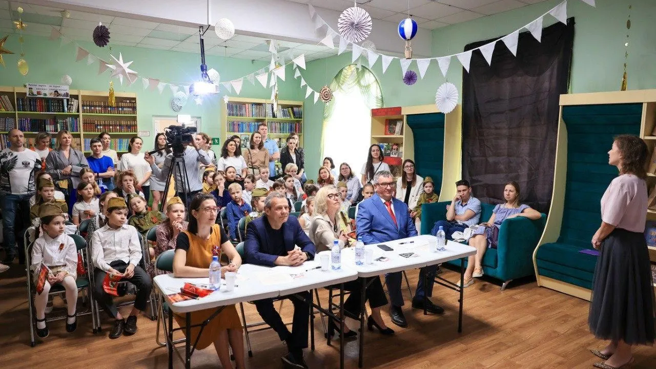Финалисты конкурса чтецов из Мытищ представили стихотворения поэтов-фронтовиков