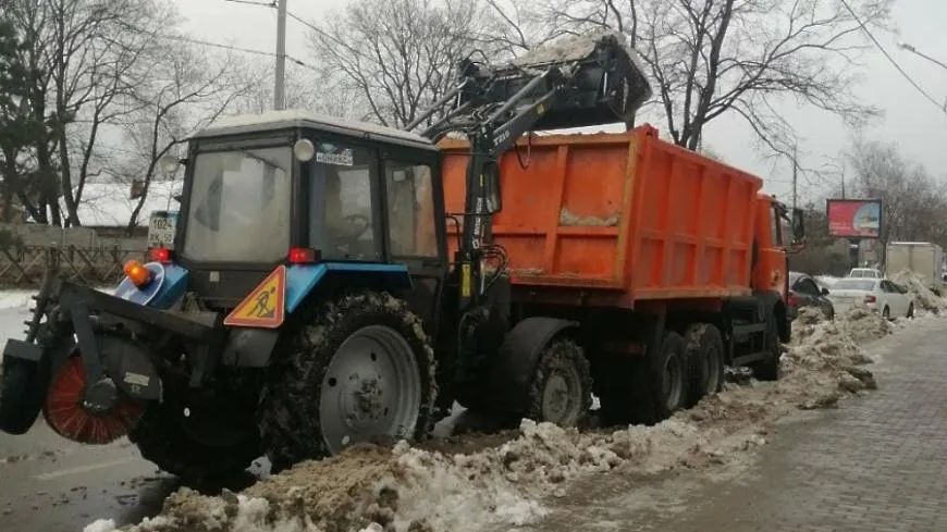Более 95 т противогололедных средств израсходовали в Красногорске за сутки