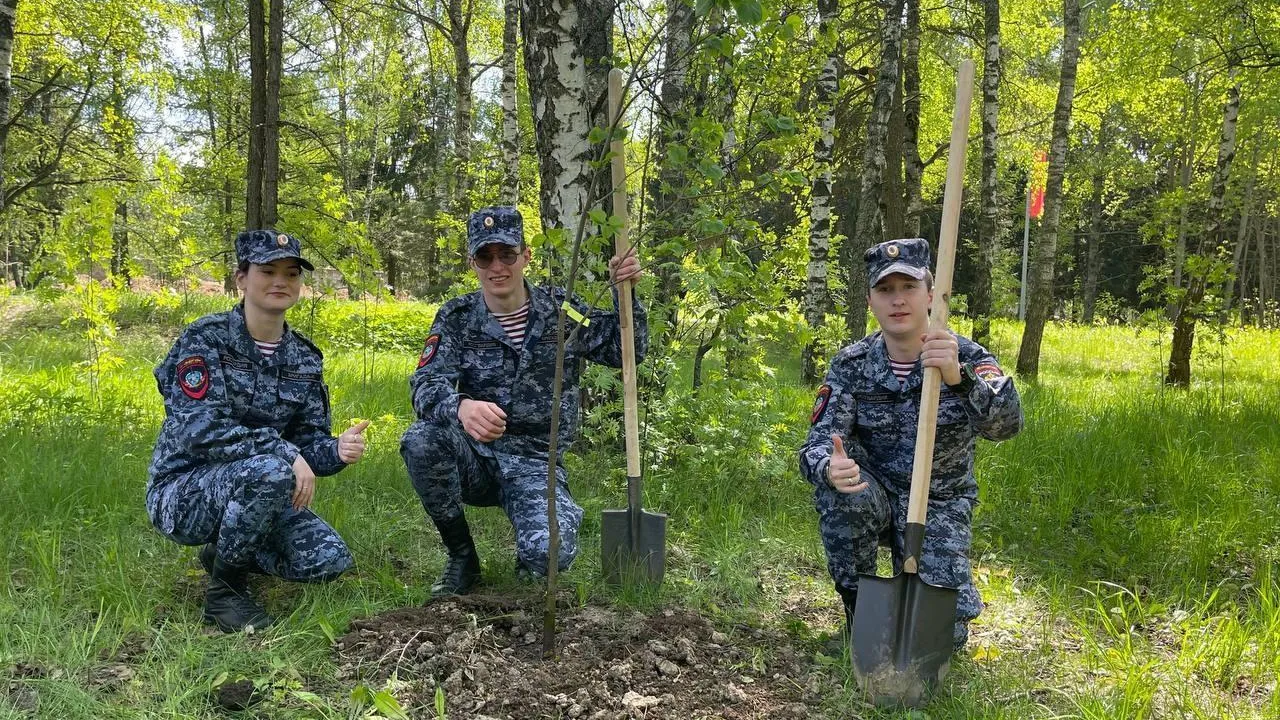 «Гвардейская смена» Подмосковья присоединилась к акции «Лес Победы» в Звездном городке