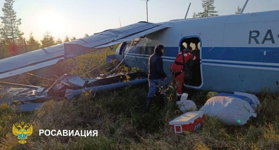В Якутии самолет Ан-2 совершил вынужденную посадку