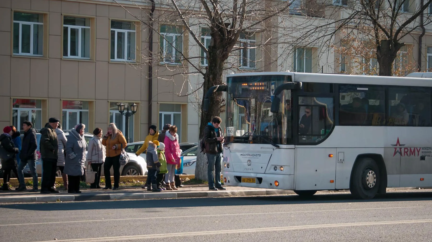 Схему движения автобусов и маршруток изменили в Балашихе из‑за строительства эстакады