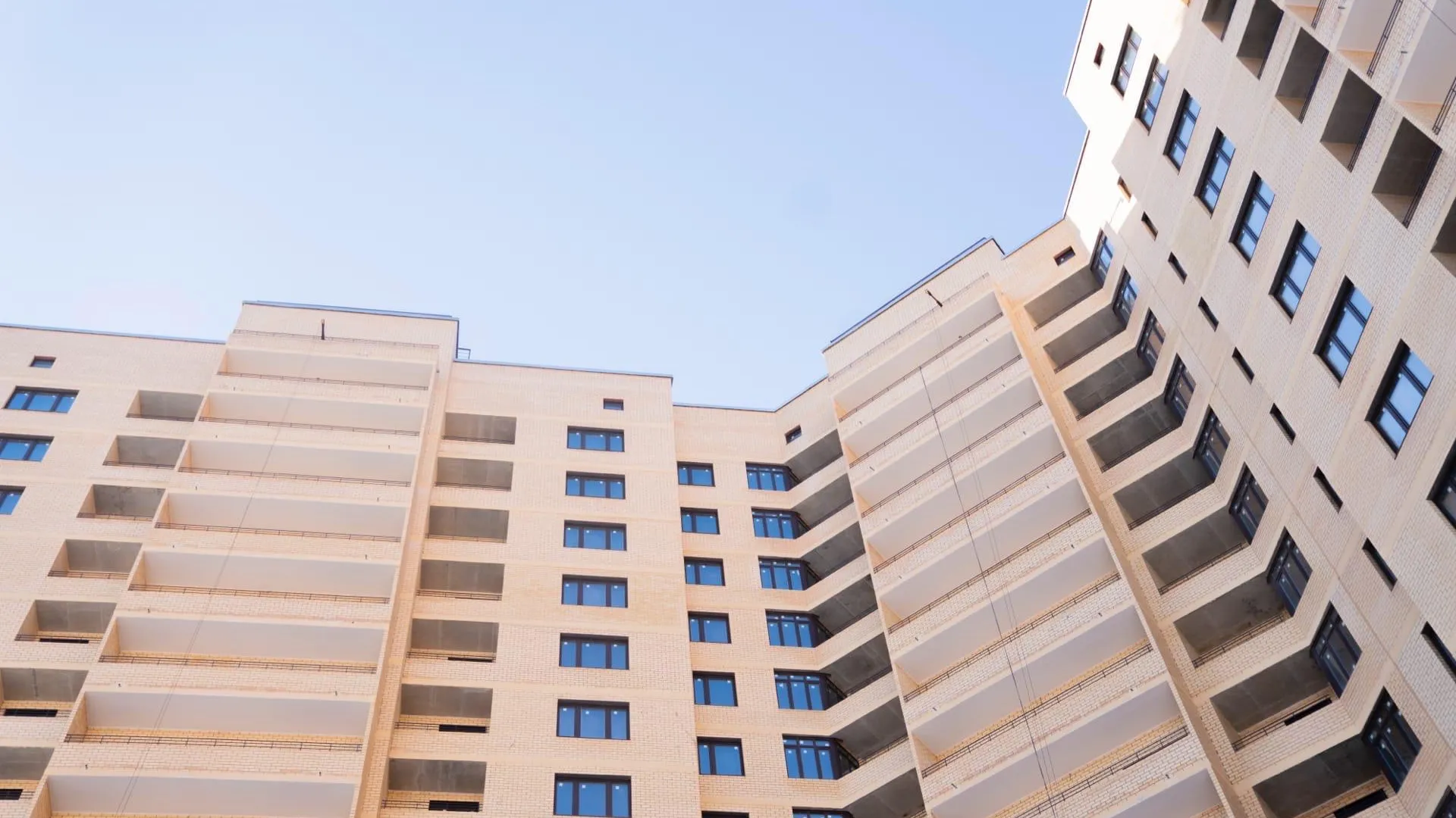 Строящийся дом на улице Кирова в Домодедове введут в эксплуатацию до конца года